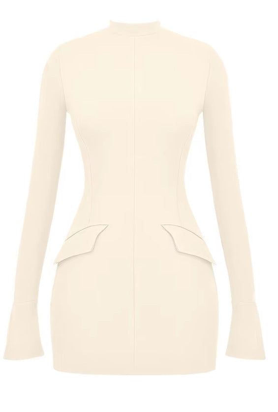 Chique mini jurk met lange mouwen