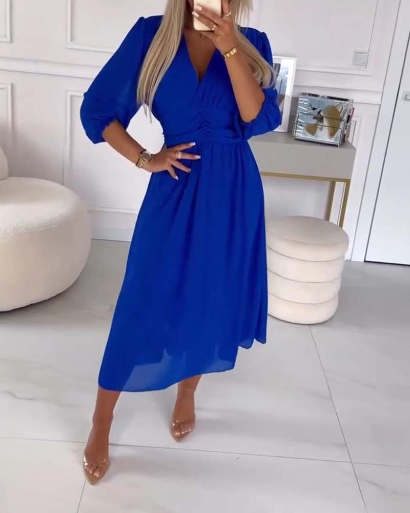 Dames V-hals midi jurk – Getailleerd model – Comfortabel en stijlvol
